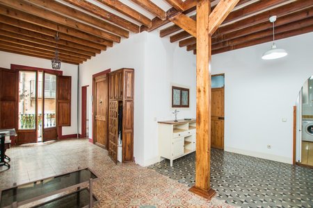 Geräumige und helle Wohnung in der Altstadt