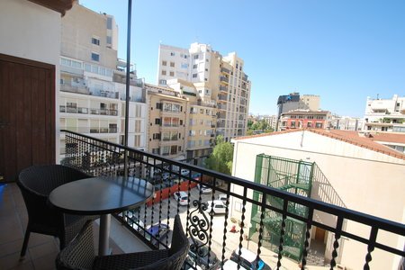 Bonito piso cerca de Plaza España