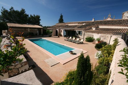 Restaurierte Finca mit schönem Landschaftsblick