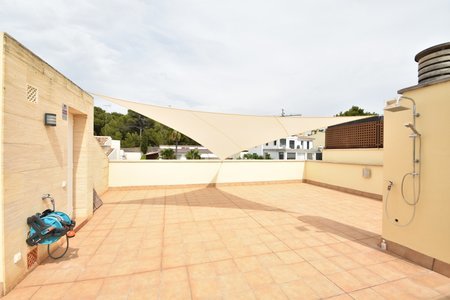 High quality apartment with a large terrace