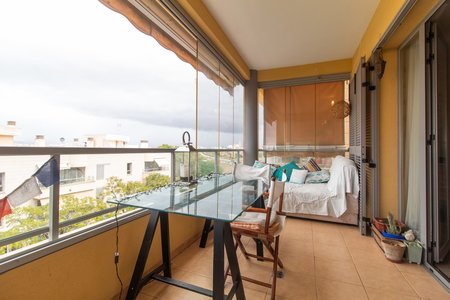 Lovely apartment with terrace and community pool in Molinar