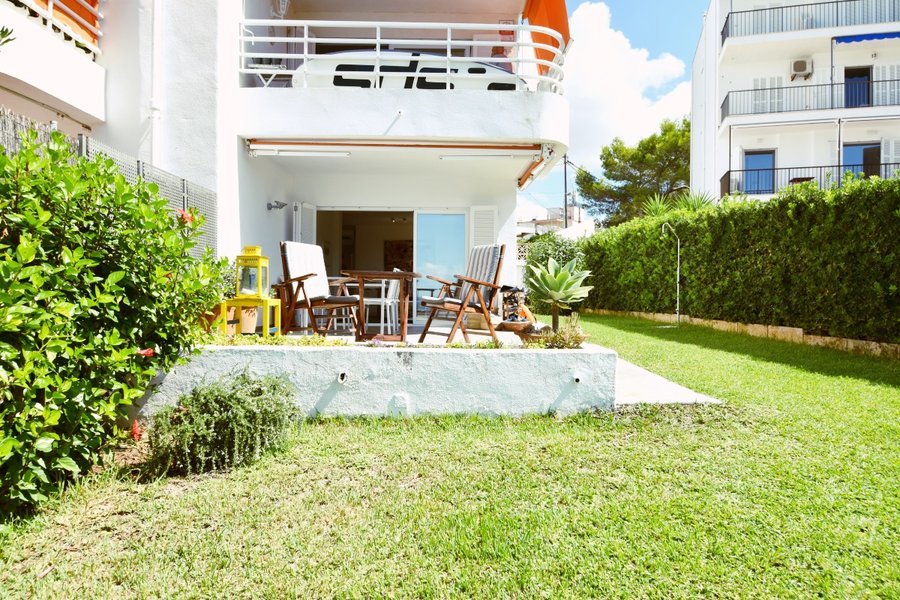 Cala Blava/ Bahia Grande, Mallorca sur: Bonito apartamento en primera