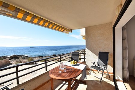 First line apartment in Colonia de Sant Jordi