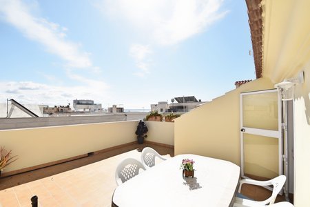 Newly renovated rental apartment in Molinar