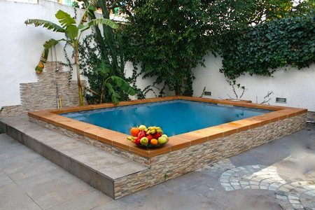 Nice ground floor apartment with terrace and pool