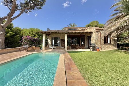Charmantes Steinhaus mit Pool in Cala Marmassen Andratx