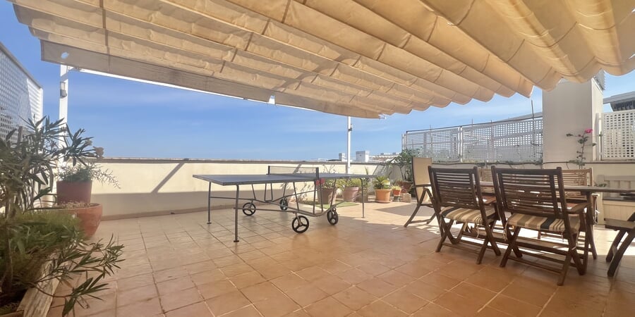 Schönes Apartment mit großer Dachterrasse in Es Secar de la Real Palma