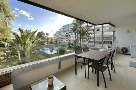 Charming apartment with balcony in Portals Nous