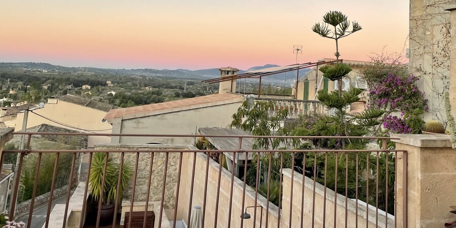 Charming townhouse with pool in Buger