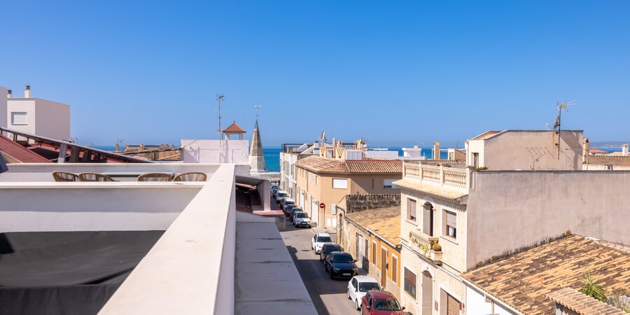 Stylish townhouse in Molinar