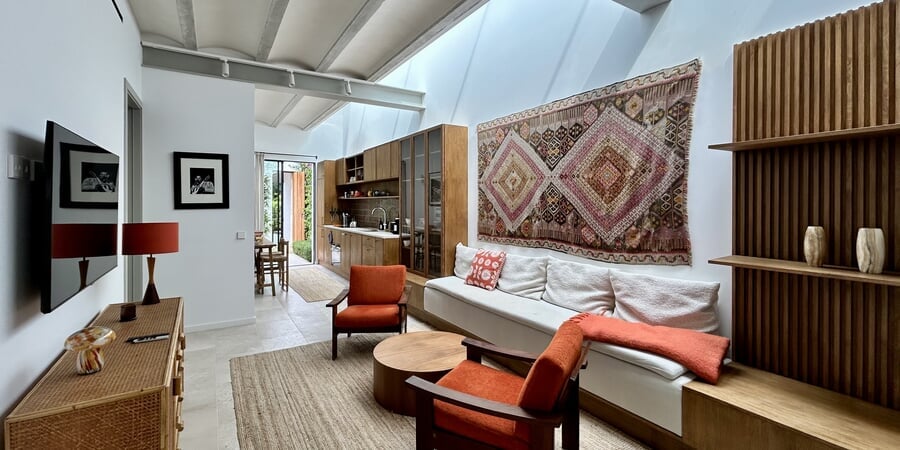 Modernt radhus med terrass i Santa Catalina