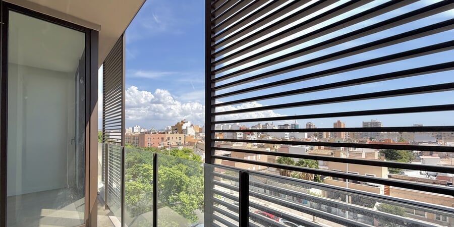 Unfurnished new build apartment with parking in Palma