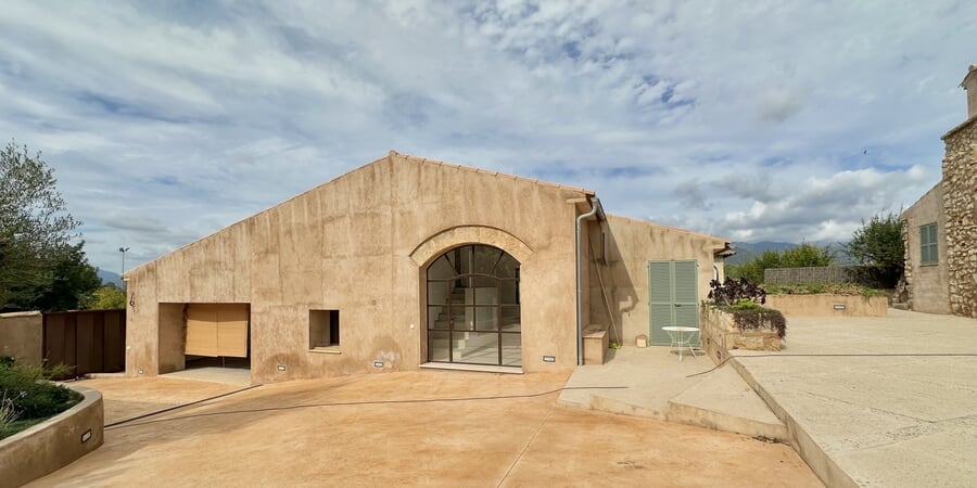 Exclusive newly built property with two independent houses in Santa Maria